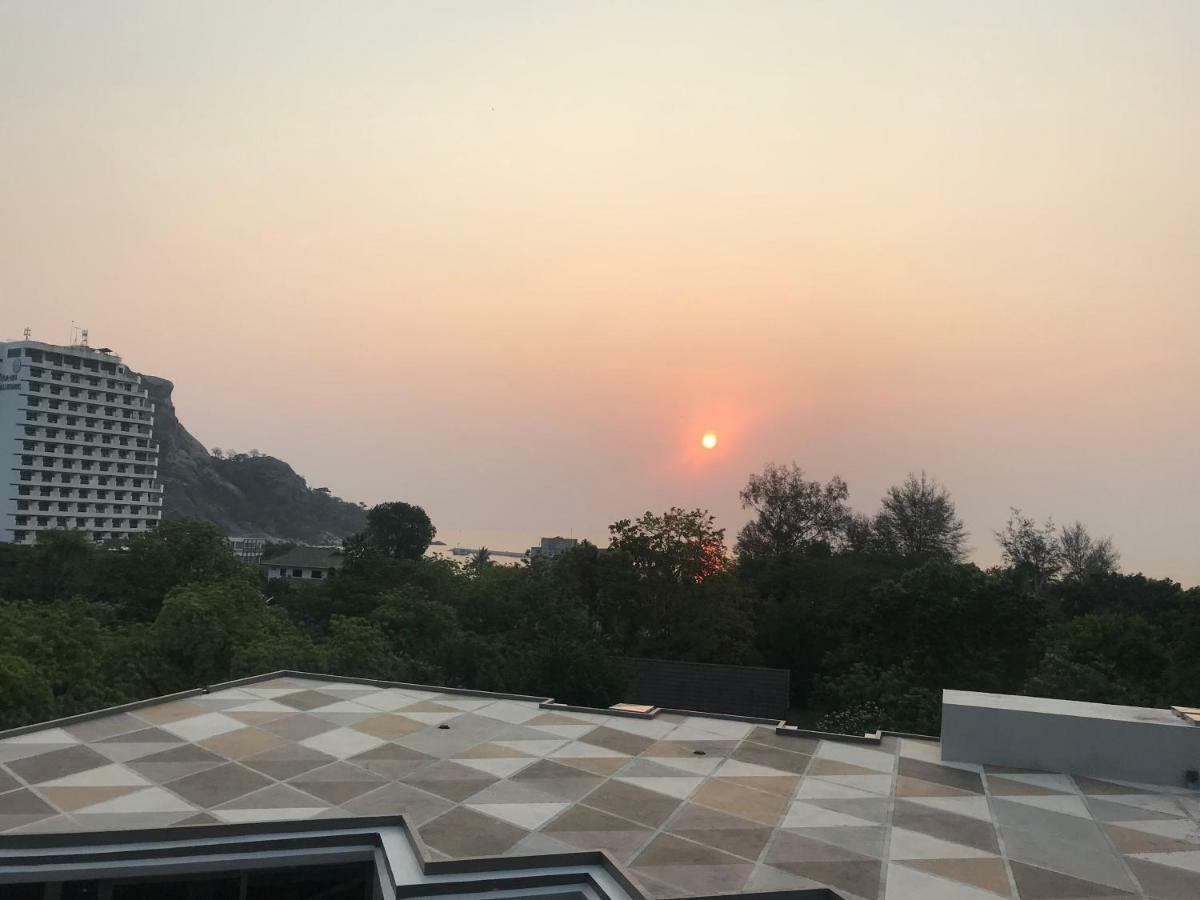 The Pine Hua Hin Apartment Екстериор снимка