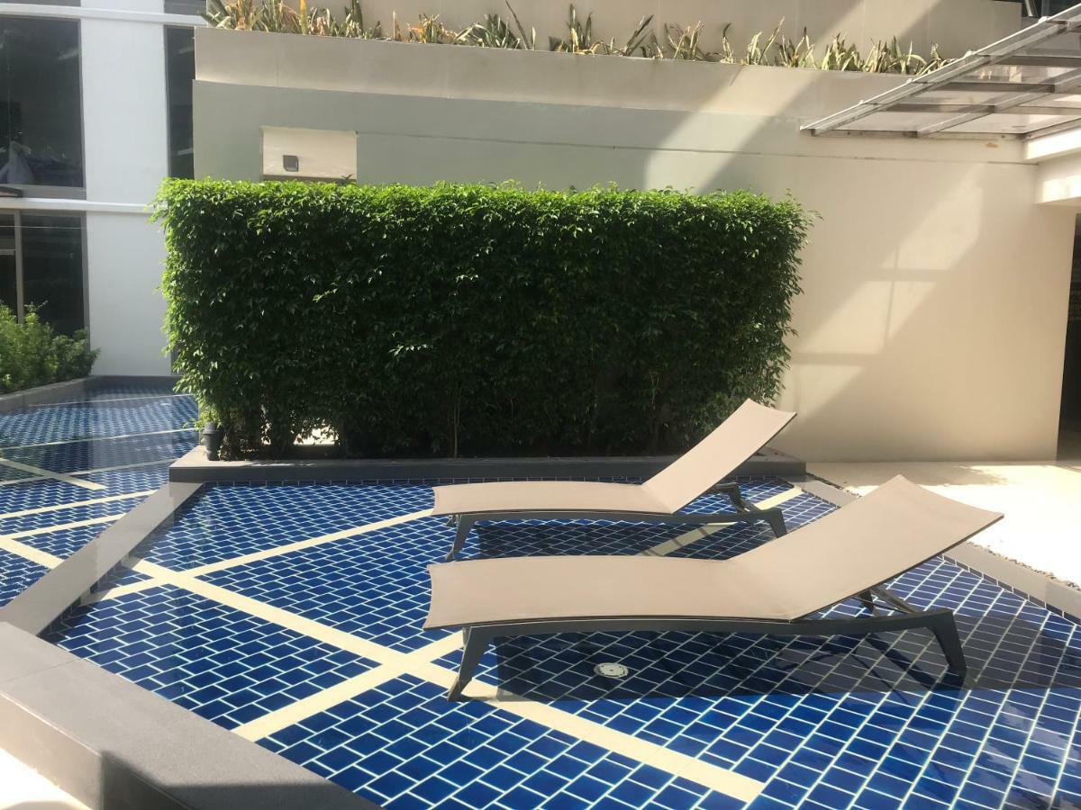 The Pine Hua Hin Apartment Екстериор снимка